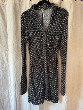 Free People Black & White Button-Front Long Sleeve Printed Dress